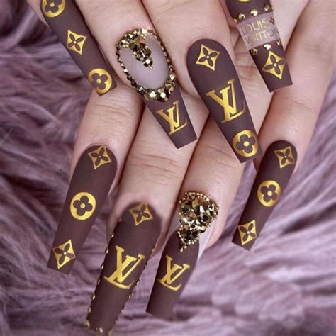 ongles lv|UNGLES LV NAILS .